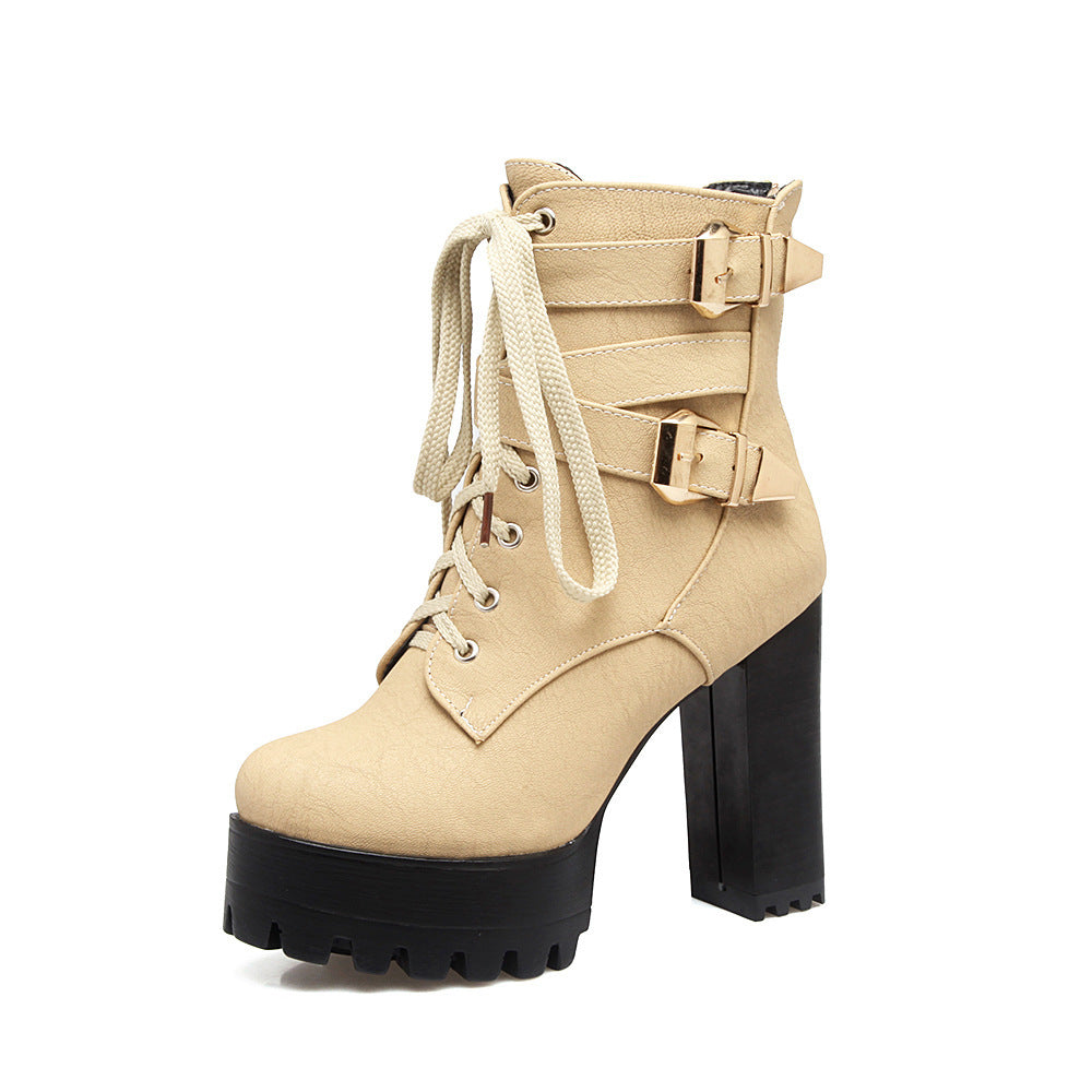 Bottes plateforme élégantes